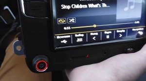 Установка магнитолы RCD330+ в Skoda Rapid, краткий обзор интерфейс и функций