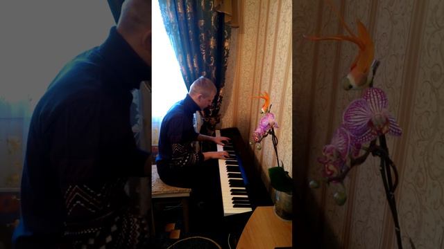 реквием по мечте (piano) смотреть онлайн