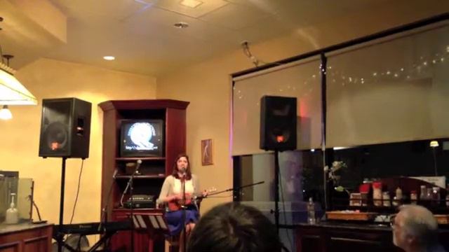 LIVE @ Butler's Coffee 10-19-12 "Want U Back" by Cher Lloyd (Cover by Courtney Hansen) смотреть онлайн