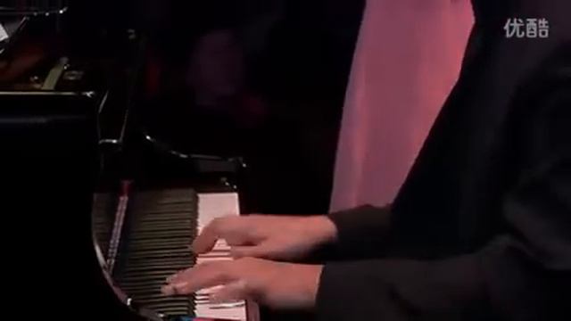 Sayaka Shoji and Nelson Goerner play Schumann : Intermezzo from Violin Sonata No.3 / F.A.E. Sonata смотреть онлайн