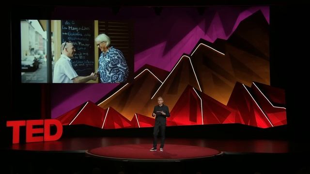 What happened when we paired up thousands of strangers to talk politics | Jochen Wegner смотреть онлайн