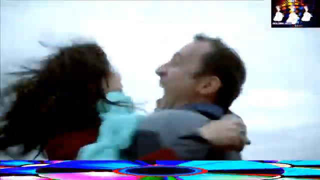 D White . Walking. New 2024. смотреть онлайн