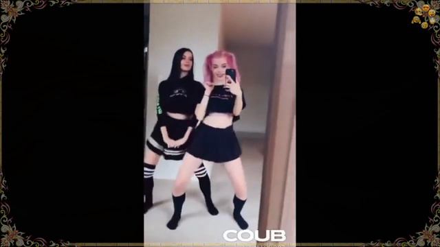 ПРИКОЛЫ С ДЕВУШКАМИ. Раздетая девушка зимой на сноуборде. Лучший прикол COUB ПРО ЖЕНЩИН ФЕВРАЛЬ 202 смотреть онлайн
