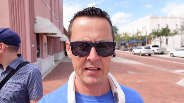 CHAT GPT TOLD US WHERE TO GO IN FLORIDA FOR THE DAY смотреть онлайн