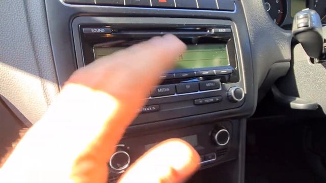 2011 Volkswagen Polo 1.4 смотреть онлайн