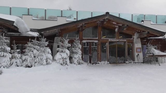 Die Hartkaiserbahn Ellmau (10-MGD - Doppelmayr) am 11.12.2018 смотреть онлайн