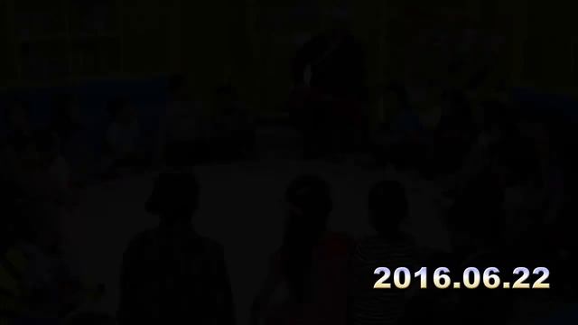 Час сказки в детской библиотеке района Чингэлтэй смотреть онлайн