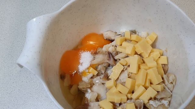 БЕЗ МУКИ! НЕЖНЕЙШИЕ РУБЛЕНЫЕ КОТЛЕТЫ ИЗ МИНТАЯ С СЫРОМ смотреть онлайн