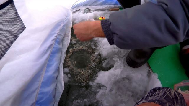 28 часов на льду. Рыбалка с удобствами! смотреть онлайн