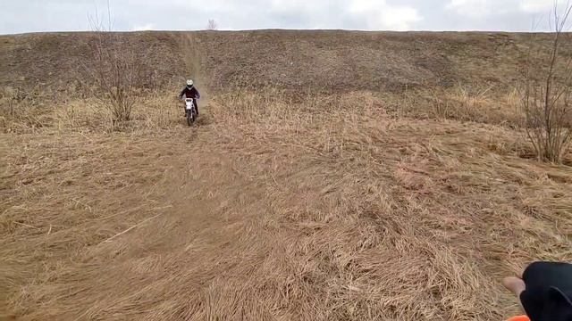 Берем горки на двух kayo TT140 смотреть онлайн