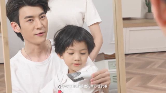 Xiaomi ShowSee электрическая машинка для стрижки волос смотреть онлайн