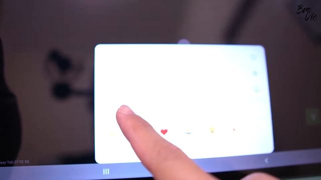 Samsung Galaxy Tab S7 FE 5G vs Samsung Galaxy Tab S6 Lite смотреть онлайн