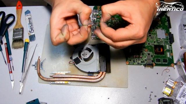 Asus A53S - Разборка. Замена разъема. Чистка смотреть онлайн