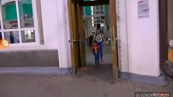 Богдан и Света уехали на поезде одни к Бабушке!??????