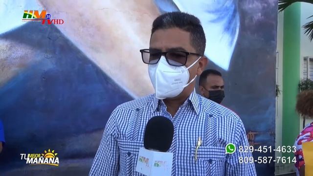 Danny Hernandez habla de la escuela del placer.3 profesores y 2 niños positivos смотреть онлайн