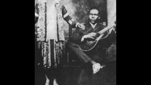 Memphis Minnie & Kansas Joe McCoy-What Fault You Find Of Me смотреть онлайн