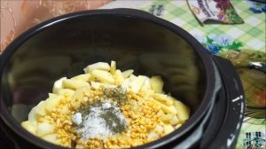 Гороховый суп со свиными ребрышками в мультиварке скороварке