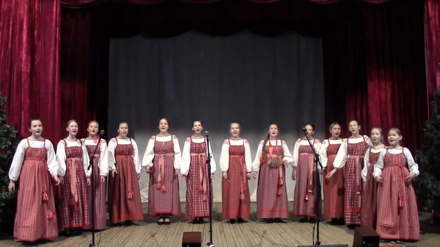Фольклорный ансамбль Прялица - Игровая Свердловской области "Посеяли девки лён" смотреть онлайн