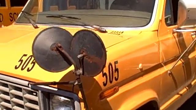 GovDeals: 1990 Ford Econoline E350 Collins School Bus смотреть онлайн
