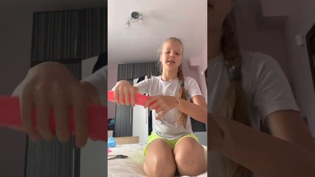 Как сделать собачку из длинного шарика!?? смотреть онлайн