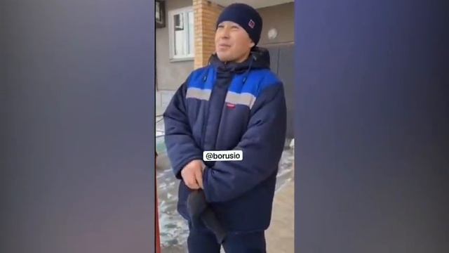 Этот мусульманин мигрант ПОРАЗИЛ всю Россию ДОБРОТОЙ. Люди требуют НАГРАДИТЬ! смотреть онлайн