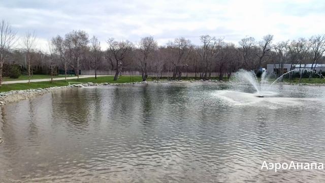 парк Молодежный в Геленджике смотреть онлайн