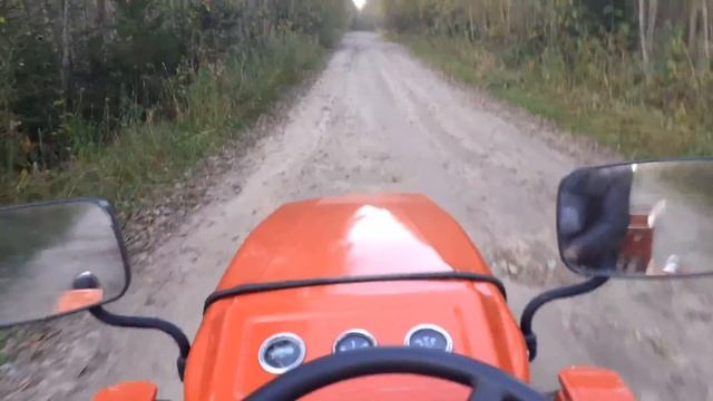 Еду на ТРАКТОРЕ Русич Т-12. смотреть онлайн