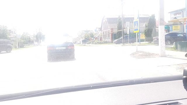 Сколько знаков 40 на дороге через посёлок Чернянка ?! смотреть онлайн