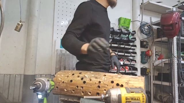 Dewalt DCF887 Vs Greenworks GD24ID3 #инструмент #шуруповерт #аккумулятор #makita #bosch #dewalt