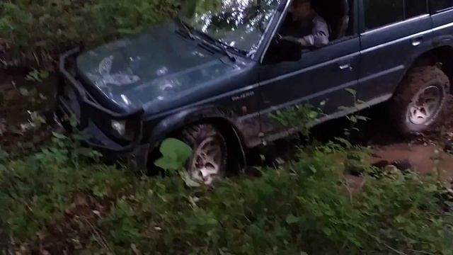 jeep cj2 jeep grand cherokke zj & mitsubishi pajero 2 смотреть онлайн