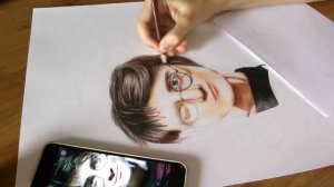 РИСУЮ ГАРРИ ПОТТЕРА?? // DRAWING HARRY POTTER??