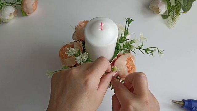 ВЗЯЛИ СВЕЧУ И СДЕЛАЛИ КРАСИВЫЙ ПАСХАЛЬНЫЙ ПОДСВЕЧНИК своими руками. Use of tableware in decoration смотреть онлайн