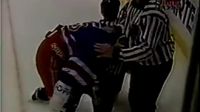 Francois Leroux vs Darren Langdon - Mar 24, 1996 смотреть онлайн