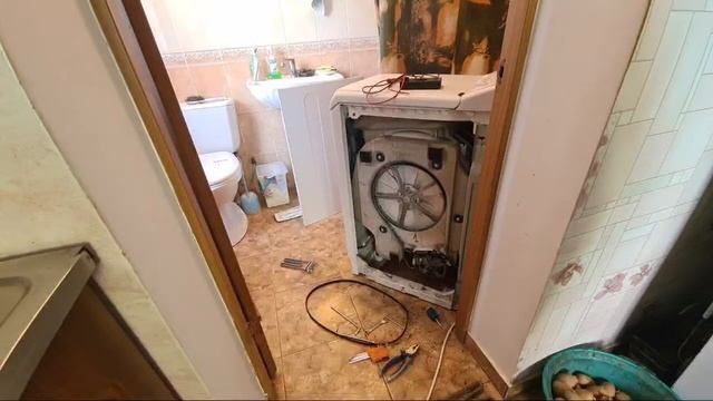 Не греет воду стиральная машинка Indesit смотреть онлайн