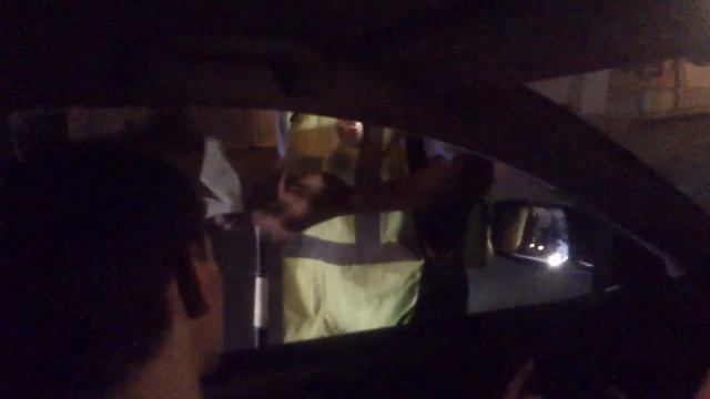 ДПС против Волонтера смотреть онлайн