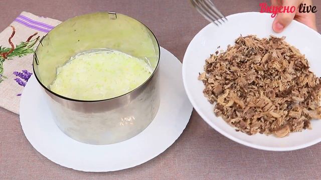 Слоеный салат с ТУНЦОМ и клюквой!Так МИМОЗУ вы еще не готовили!Салат на НОВЫЙ ГОД 2022 смотреть онлайн