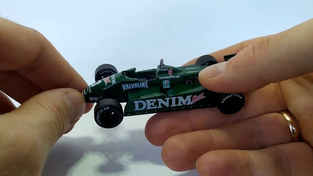 Formula 1 Auto collection №29 - Tyrrell 011 смотреть онлайн
