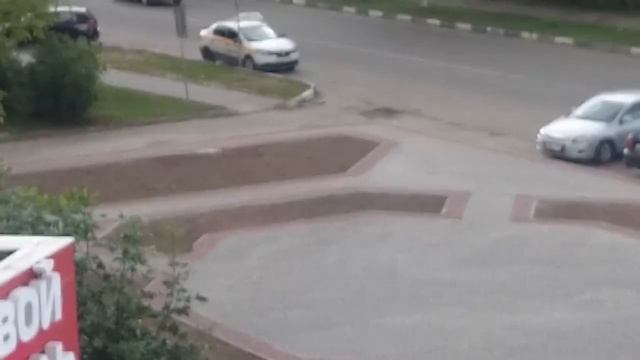 Серпухов, Жариков контролирует проведение благоустроительных работ смотреть онлайн