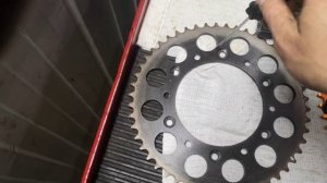 Ведомая звезда regulmoto holeshot.