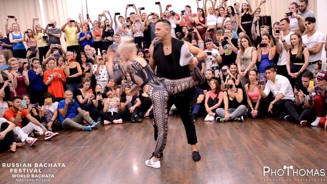 Azael & Sindi [Elastic Heart] @ Russian Bachata Festival 2019 смотреть онлайн