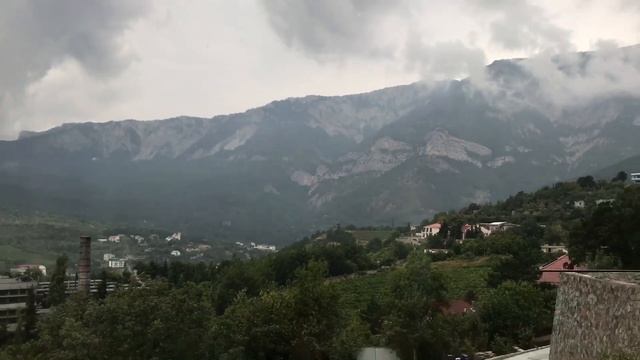 ДОМ В ЯЛТЕ ПО ДОСТУПНОЙ ЦЕНЕ С КРАСИВЫМ ВИДОМ НА МОРЕ , ГОРЫ И ЛЕС / НЕДВИЖИМОСТЬ В КРЫМУ / ЯЛТА смотреть онлайн