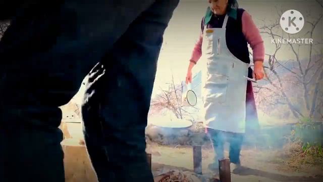 ? Суп для всей семьи из огромной рыбьей ГОЛОВЫ! Жизнь в далекой деревне