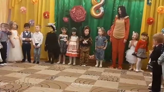 Mariyka - У всех мама есть ? 8 марта ? смотреть онлайн