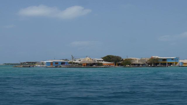 Санта-Крус (искусственный остров) смотреть онлайн