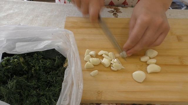 КАК СДЕЛАТЬ МАЛОСОЛЬНЫЕ ОГУРЦЫ В ПАКЕТЕ ЗА 2-3 ЧАСА смотреть онлайн