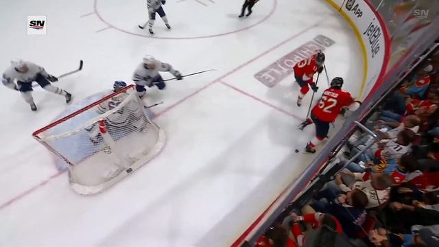 Leafs/Panthers scrum to the end the game - Have your say! смотреть онлайн