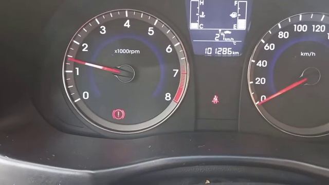 Hyundai Solaris.Вибрация,троение двигателя и замена катушки зажигания. смотреть онлайн