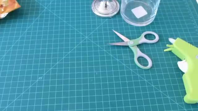 DIY: How To Make and Set-Up A Candy Bar смотреть онлайн
