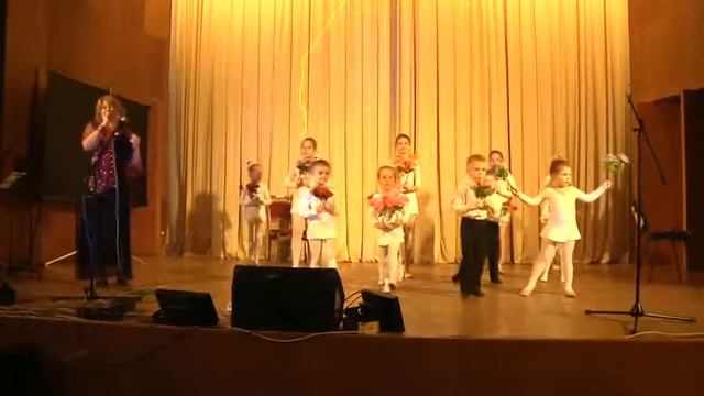 Цветущий сад - детский коллектив Светланы Вечерской смотреть онлайн