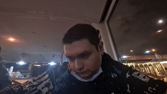 Плавание на лодочках и катерках по москве река с Мамой и Димасом Некифоровым! Москва сталица наша!